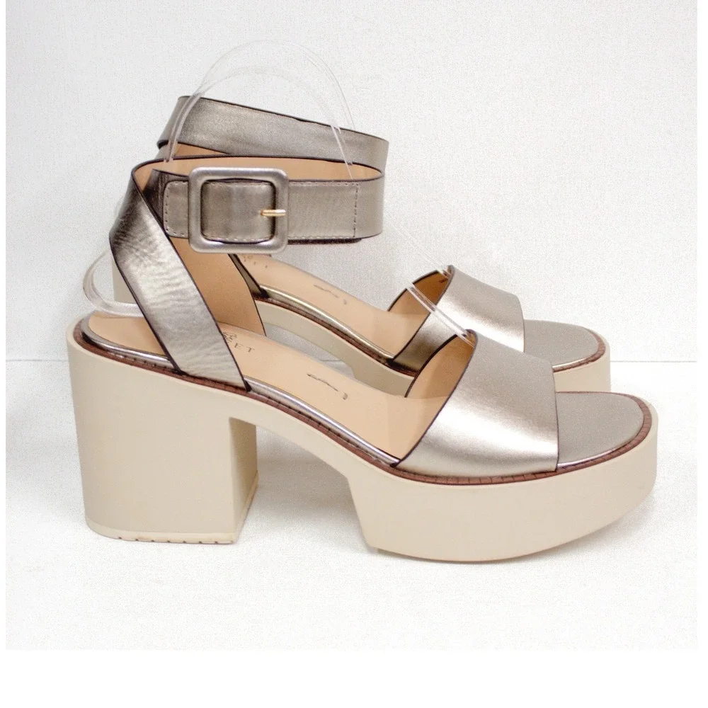 Naked Feet Iconoclast Silver Leather Platform Block Heel Sandals 8.5M